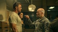 Ritchson as Jack Reacher (left) in Season 2 | Image via Prime Video
